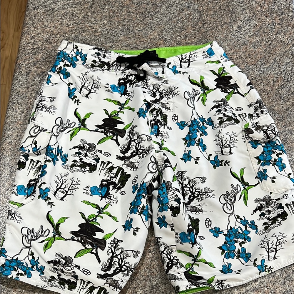 Alab Grim Reaper Floral Board shorts - size 32